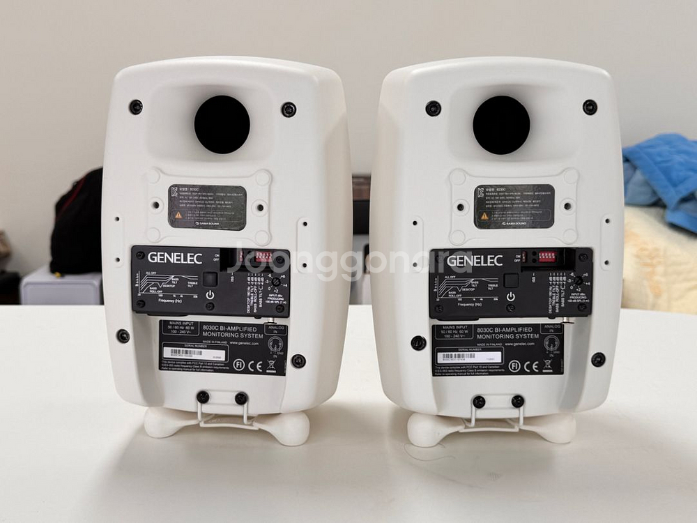 Genelec 제네릭 8030cw--1