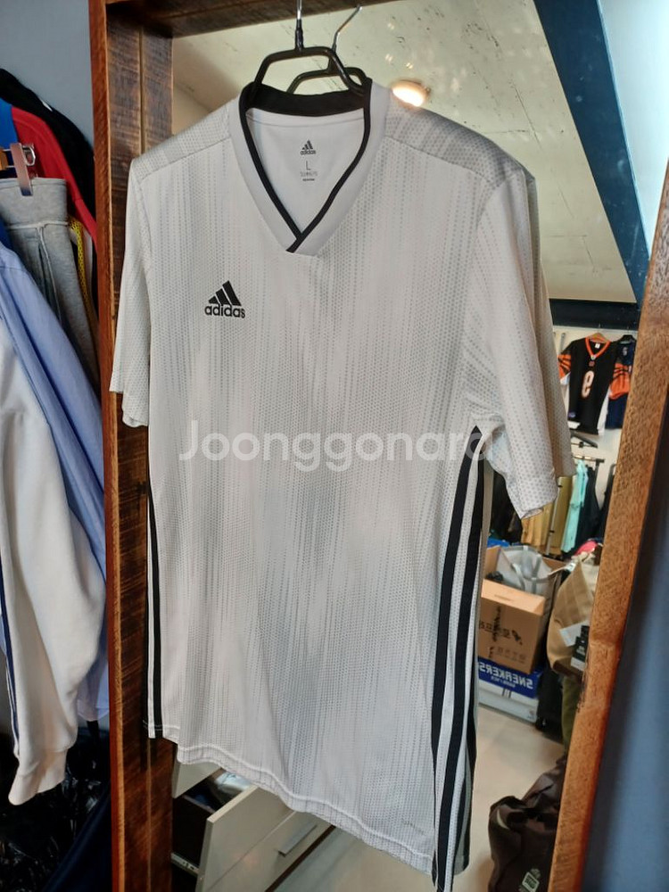 아디다스 티로 19 삼선 기능성 져지 반팔 L--4
