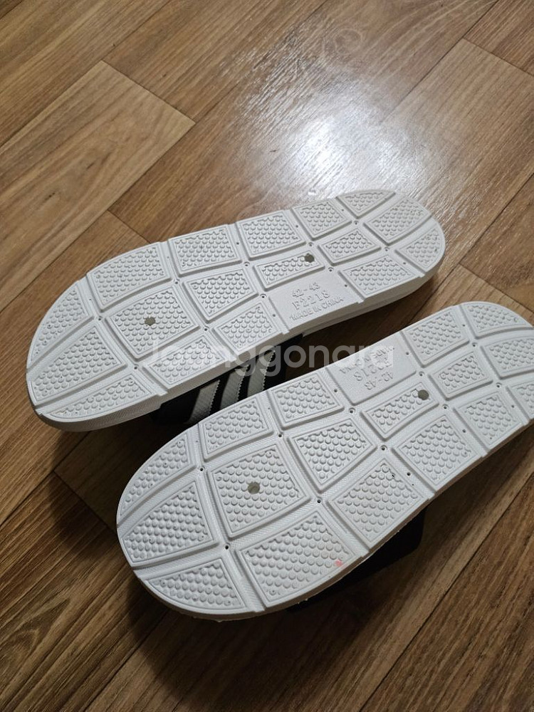 새상품) 260 슬리퍼--1