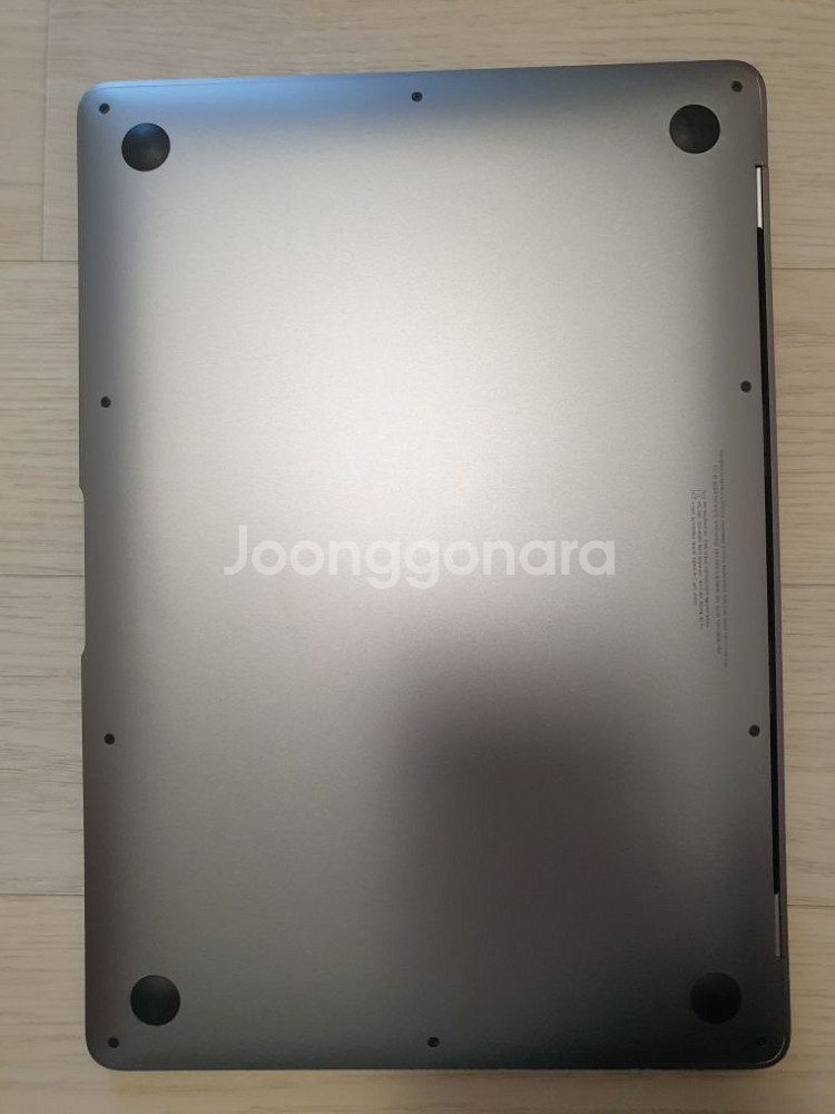 맥북에어 13인치 2019년,8GB, 256GB--2
