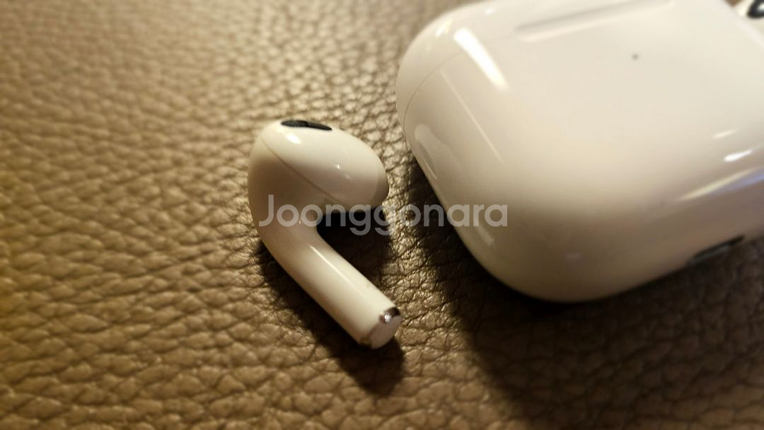 핫딜!! 에어팟 3세대 맥세이프 충전케이스 오픈형 (+--1