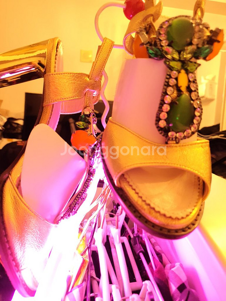 정품/새상품 슈콤마보니~--0