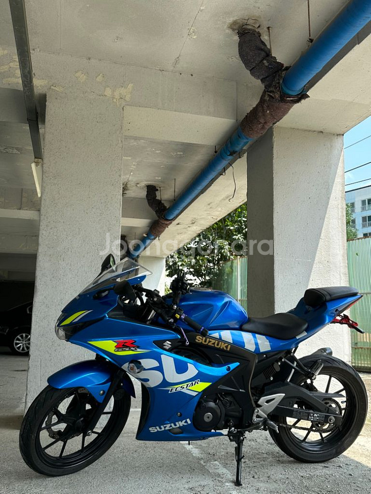 스즈키 gsx r125--1