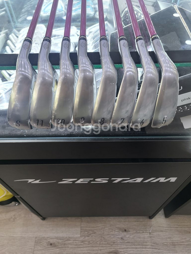 혼마정품 뉴베레스 3스타 아이언세트 여성용 8개--1