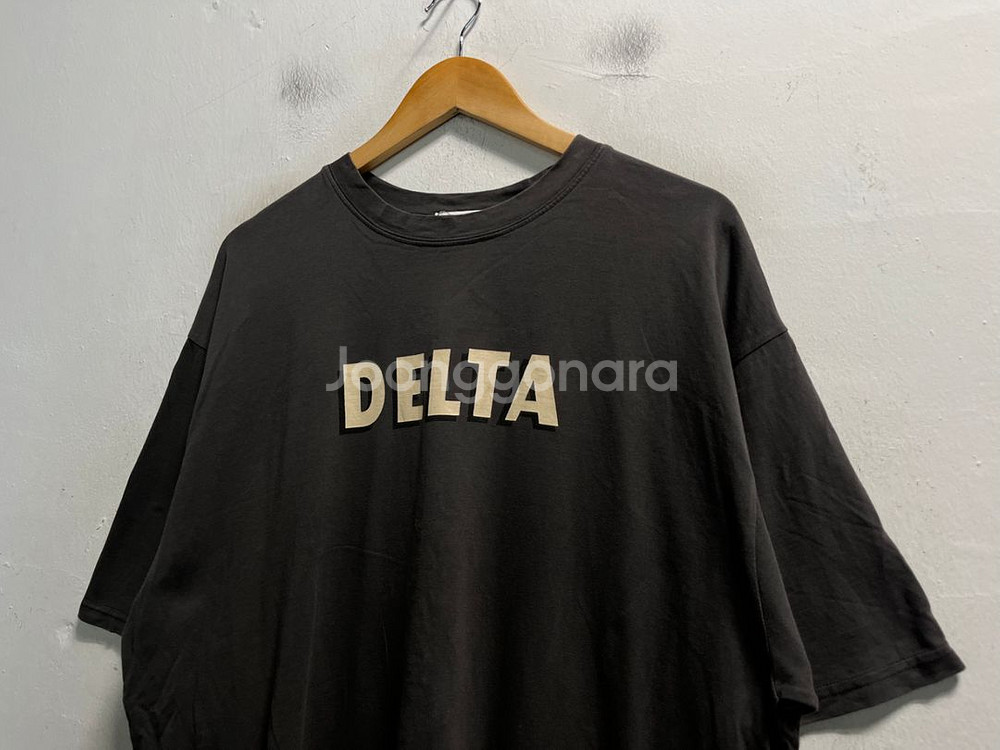 105-110 DELTA 프린팅 루즈핏 반팔티--2