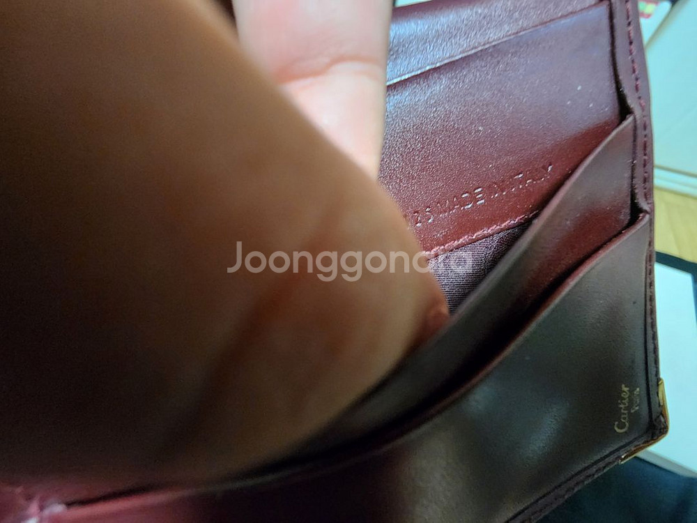 까르띠에 장지갑 팝니다--4