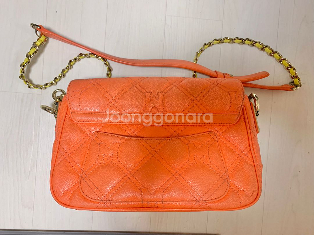 메트로시티ㅡ 오렌지색 크로스백/체인끈/천연가죽/미니백--2