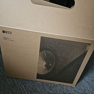 kef lxs2+p1스탠드 화이트 판매합니다.