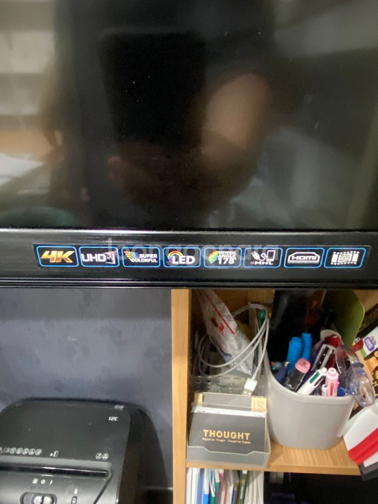86인치 4k tv + 이동형 프레임 받침--3