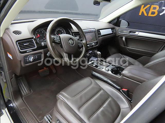 @15년식 투아렉(1세대) 3.0 V6 TDI 전국최--5