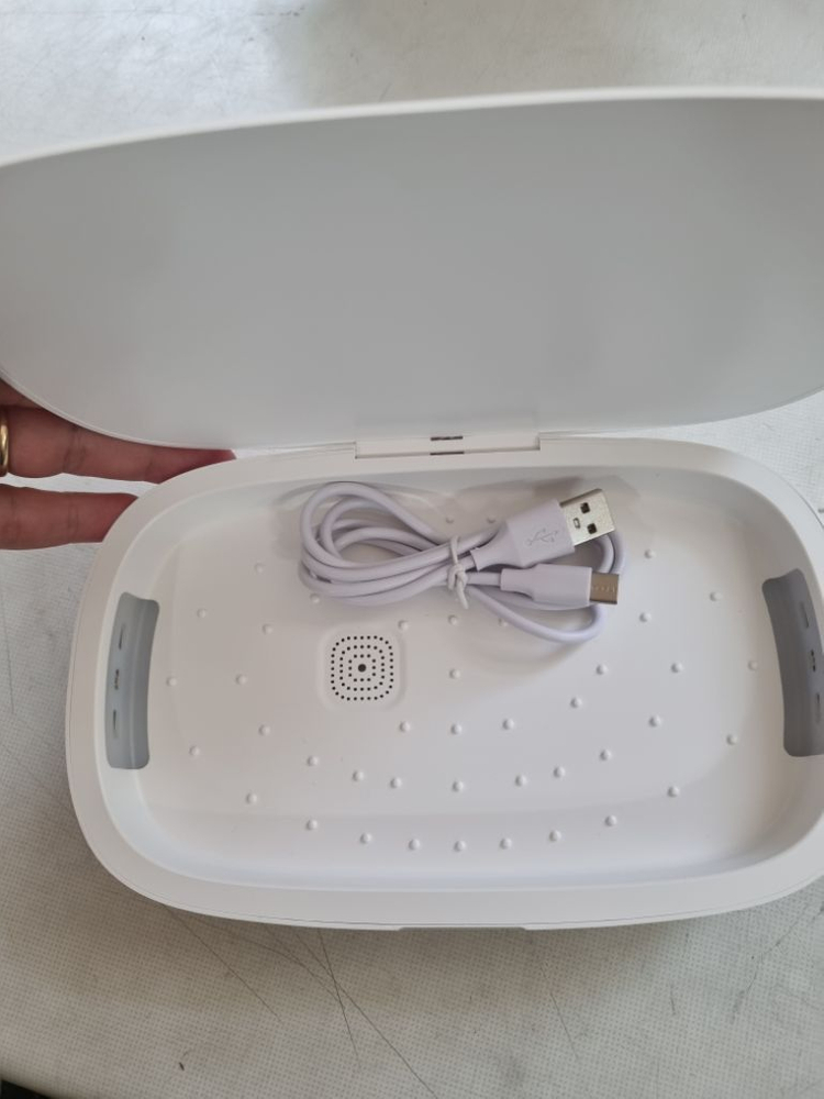 고속 무선충전 멀티살균 박스 UNC-500L 이미지