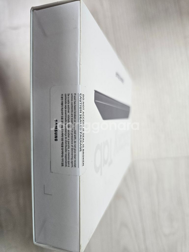 갤럭시 탭 A9 wifi sm x110n 미개봉--1