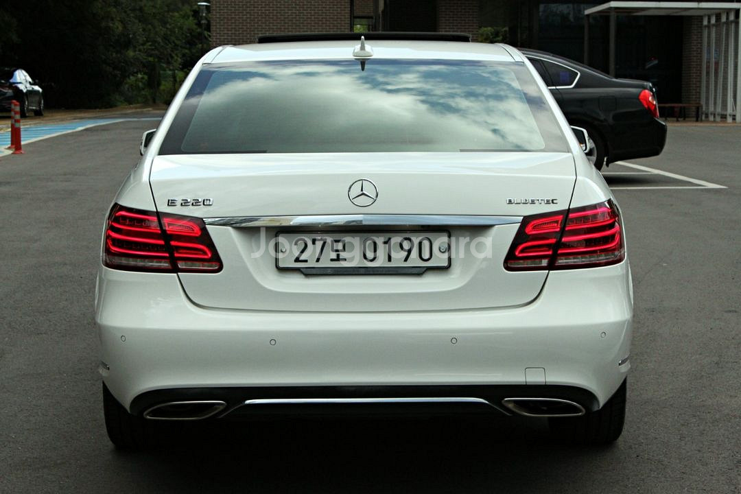 E클래스 완전무사고 실내외관 상태최상 전국최저가--3