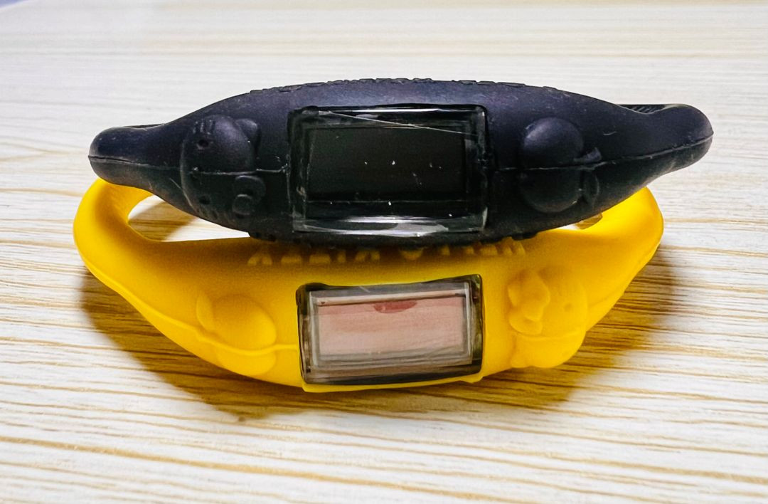 [개봉] 헬로 키티 실리콘 손목시계 2종--3