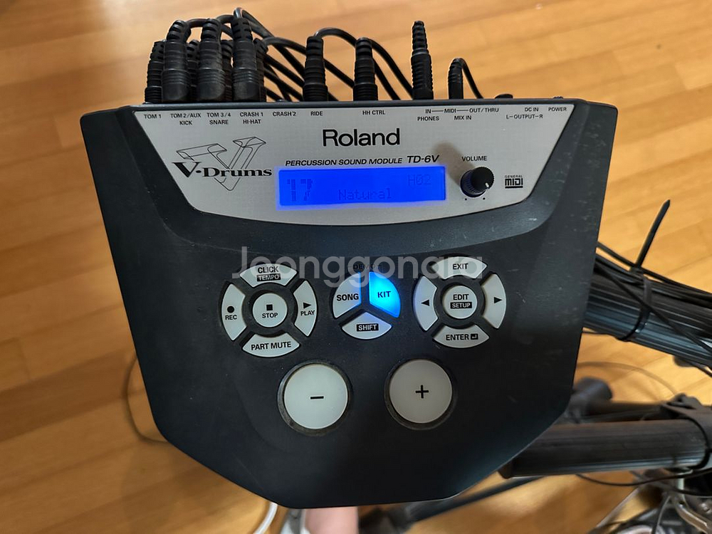 롤랜드사 전자드럼 모델TD-6V--3