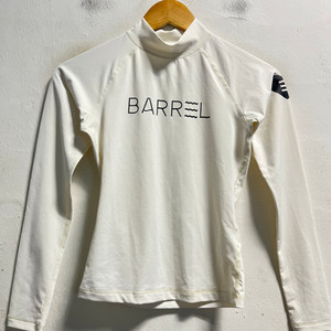 55 BARREL 베렐 래쉬가드 긴팔티