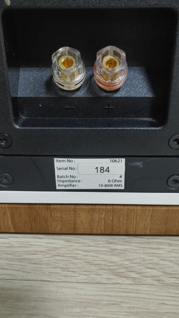 탄젠트 spectrum X4 북쉘프 스피커 1개--5