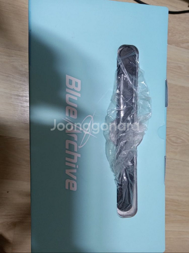 블루아카이브 출장키트가방(레디백) 미개봉 판매합니다.--1