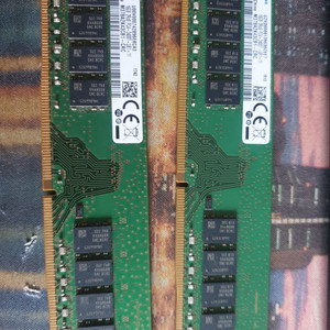 ddr4 16g 메모리 2400t두개