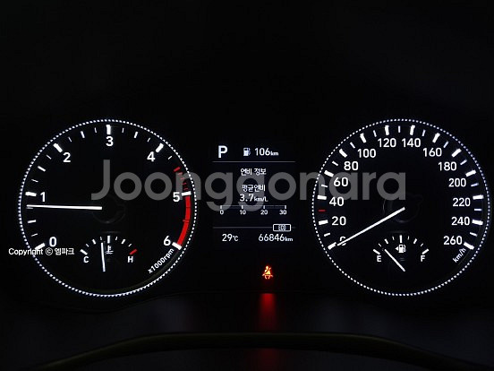 @20년식 싼타페(TM) R2.0 2WD 프리미엄 전--4