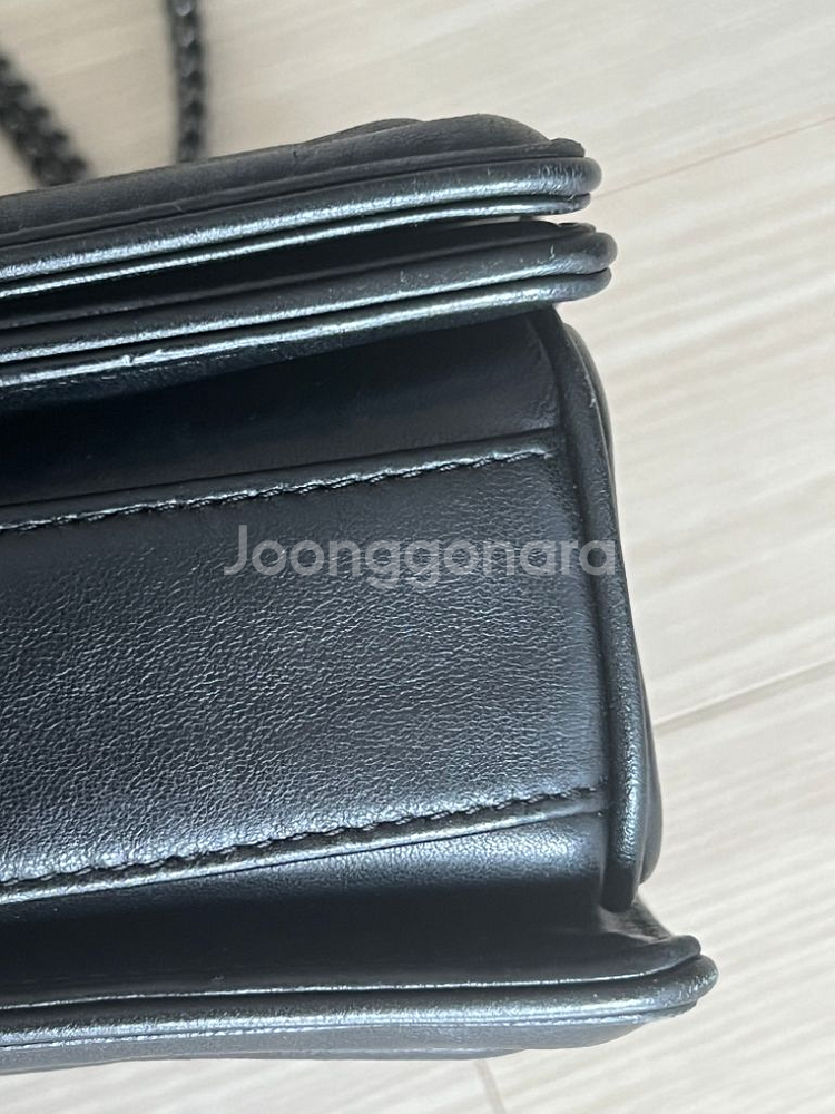 쿠론 양가죽 퀼팅백--2