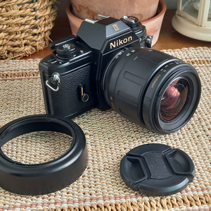 니콘 Nikon EM 필름카메라 + 탐론 줌 렌즈