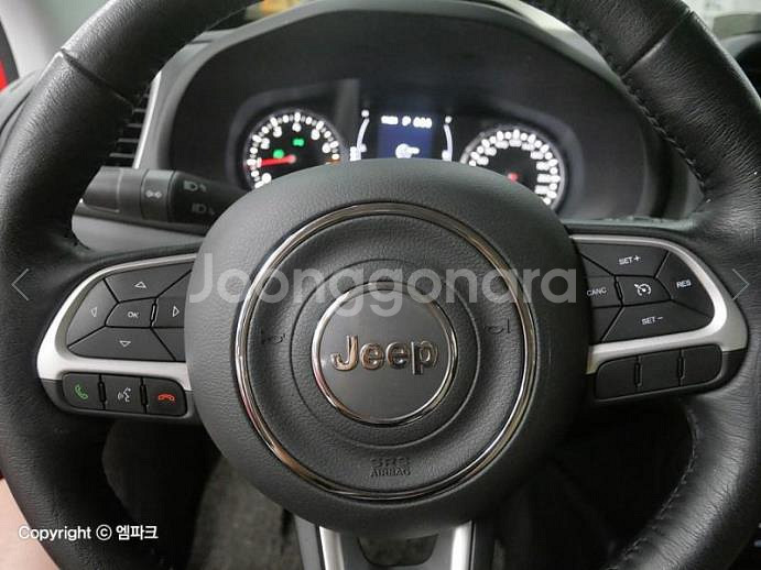 @20년식 레니게이드 2.4 가솔린 론지튜드 전국최저--6