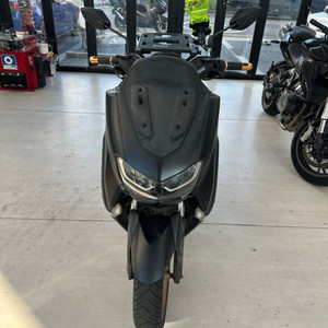 NMAX 125CC 22년식 판매 중입니다.