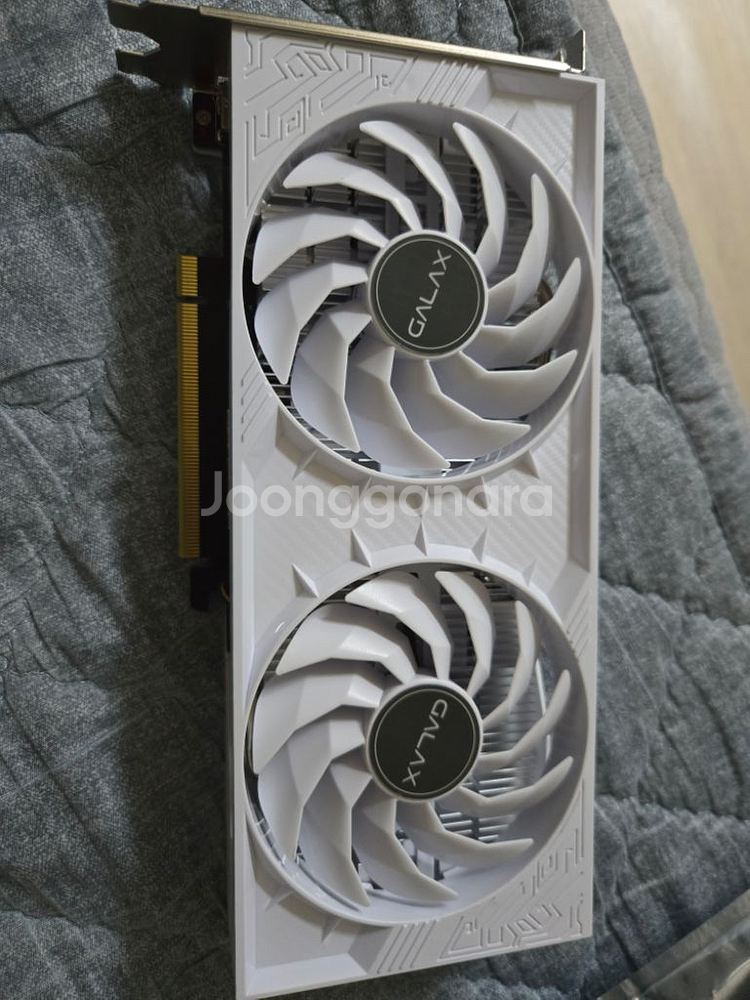 갤럭시 4060화이트--2