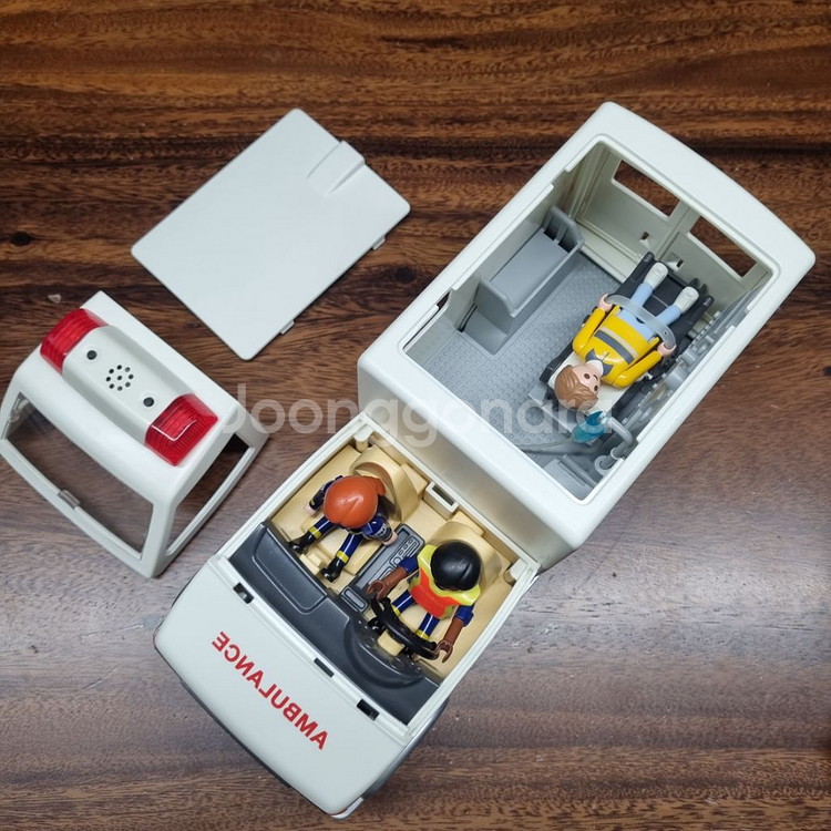 플레이모빌 구급차 5681--1