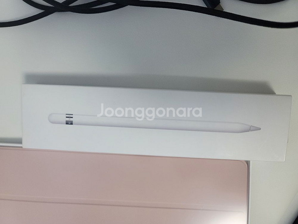 아이패드프로 10.5 악세사리 판매합니다--2