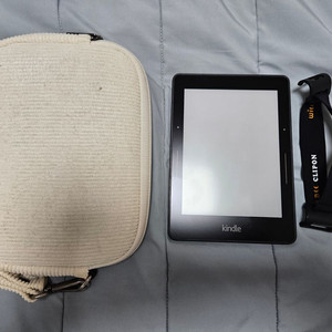 킨들보이지(kindle voyage) 이북리더기 팝니다
