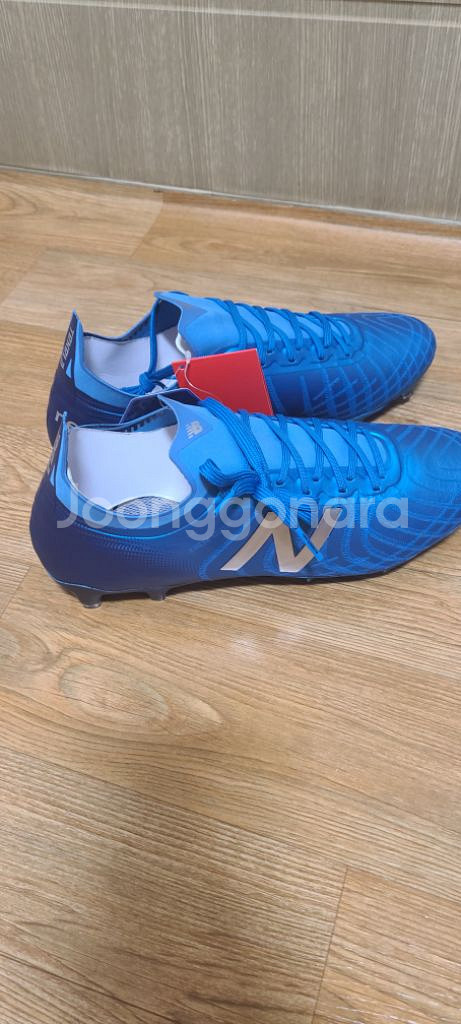 뉴발란스 축구화--1