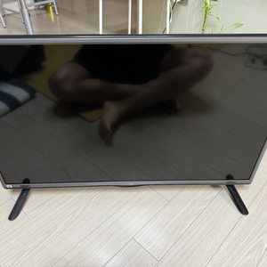 LG 32인치 TV 모니터 팝니다.(32LB555B)