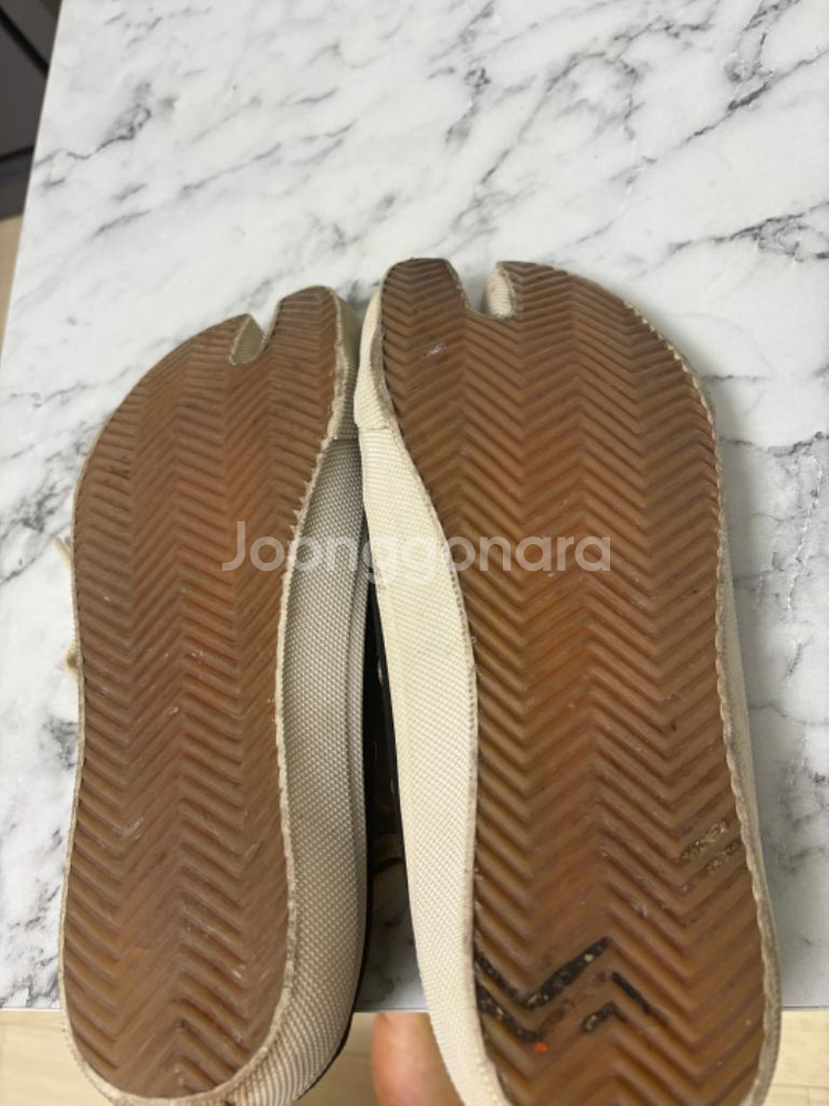 메종마르지엘라 타비로우블랙 250사이즈--2