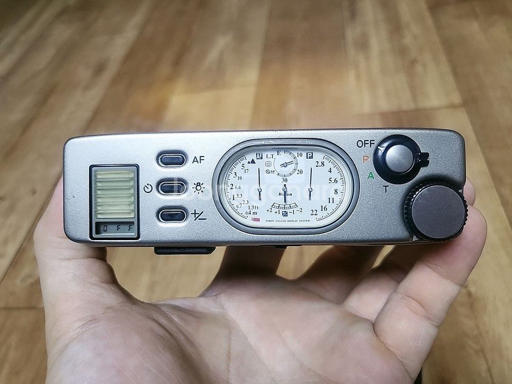 니콘(Nikon) 35Ti 필름카메라--3