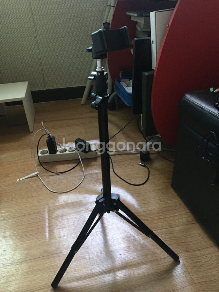 휴대폰 카메라 삼각봉 팝니다.--1