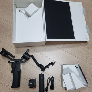 dji rs3 mini 로닌 미니 짐벌(상태좋음)