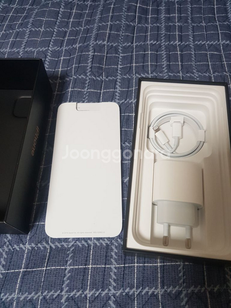 아이폰11프로맥스 pro max 골드 256GB 자급제--2