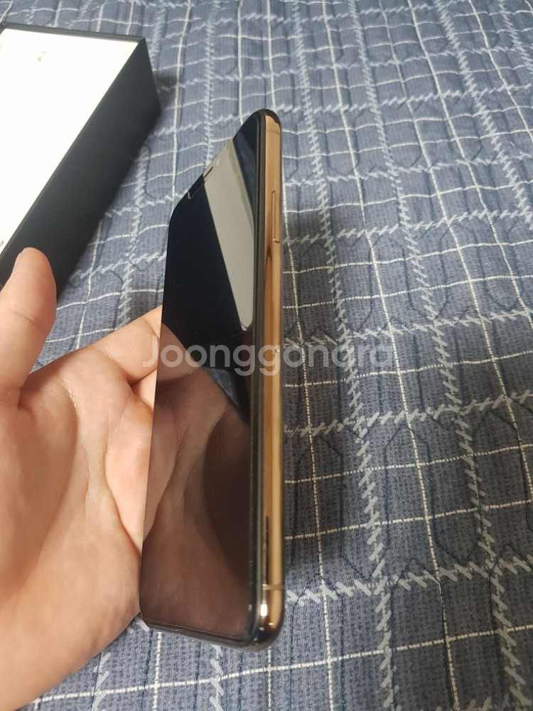 아이폰11프로맥스 pro max 골드 256GB 자급제--6