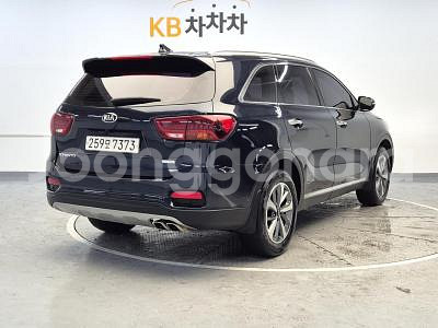 @18년식 더 뉴쏘렌토 디젤 R2.0 2WD 프레스티--2