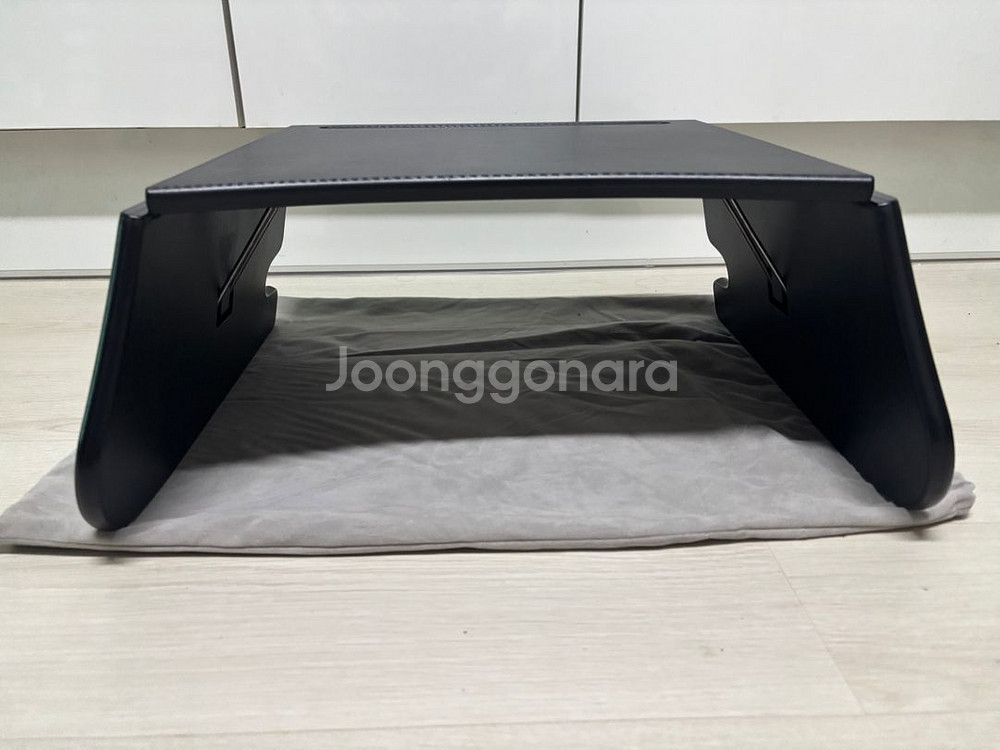 테슬라 모델 3 모델Y용 휴대용 사무실 테이블--2