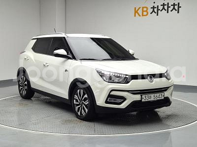 @18년식 티볼리 아머 1.6 디젤 4WD 기어 플러--3