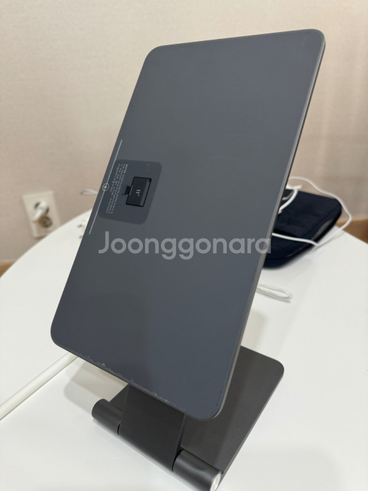 아이패드 프로 11 4세대 (m2) wifi 128g--6