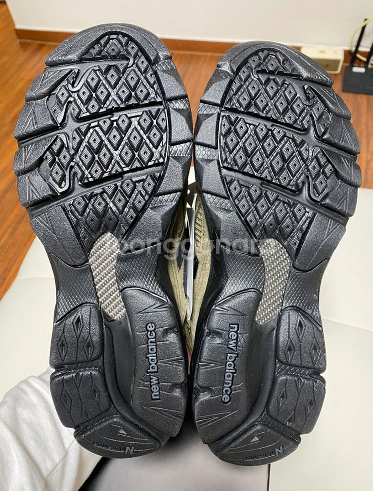 뉴발란스 990v3 자운드 브라운 블랙 245--4