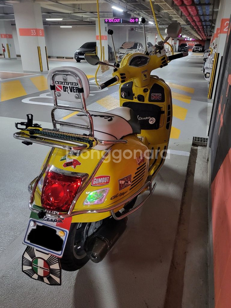 베스파 GTS 125 아크라포빅 슬립온 머플러 판매--3