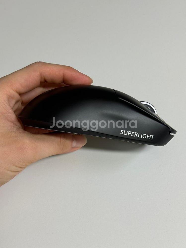 지슈라2 중고 기기랑 연결선(동글포함) 판매합니다--5