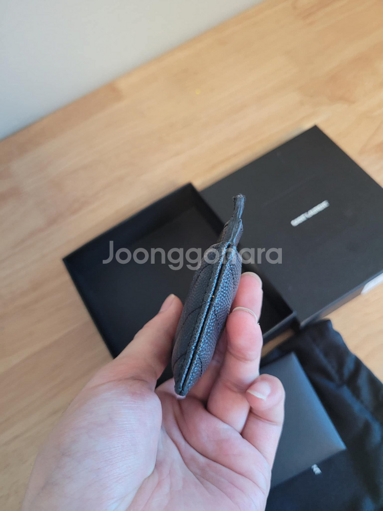 [정품]입생로랑 카드지갑 금장--2