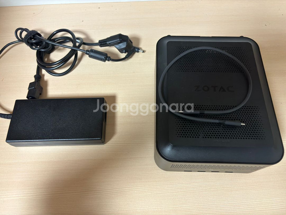 zotac ampbox mini 외장그래픽 팝니다 급처--1