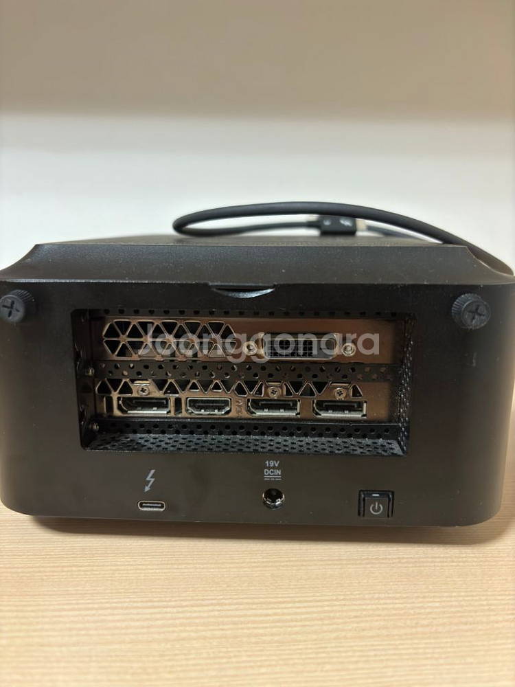 zotac ampbox mini 외장그래픽 팝니다 급처--3